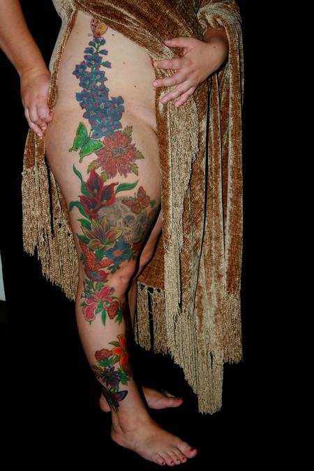 Tattoos - Skull and Flower Leg Piece - 112210